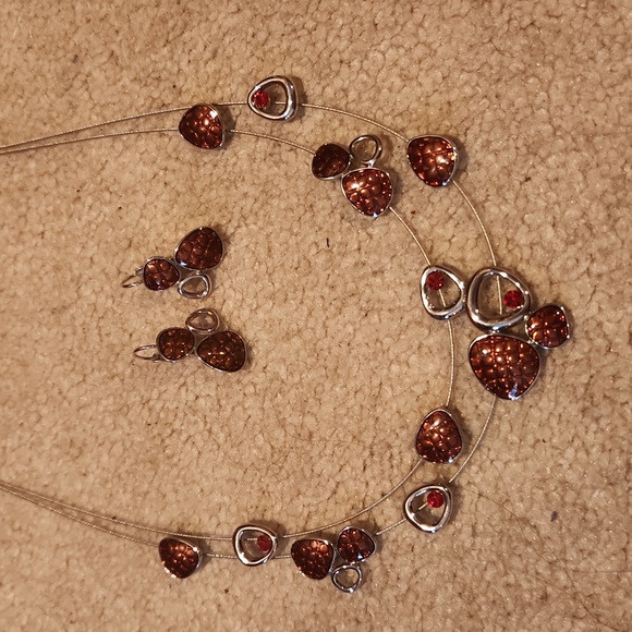 Fashion Necklace and Earring Set - Picture 5 of 7